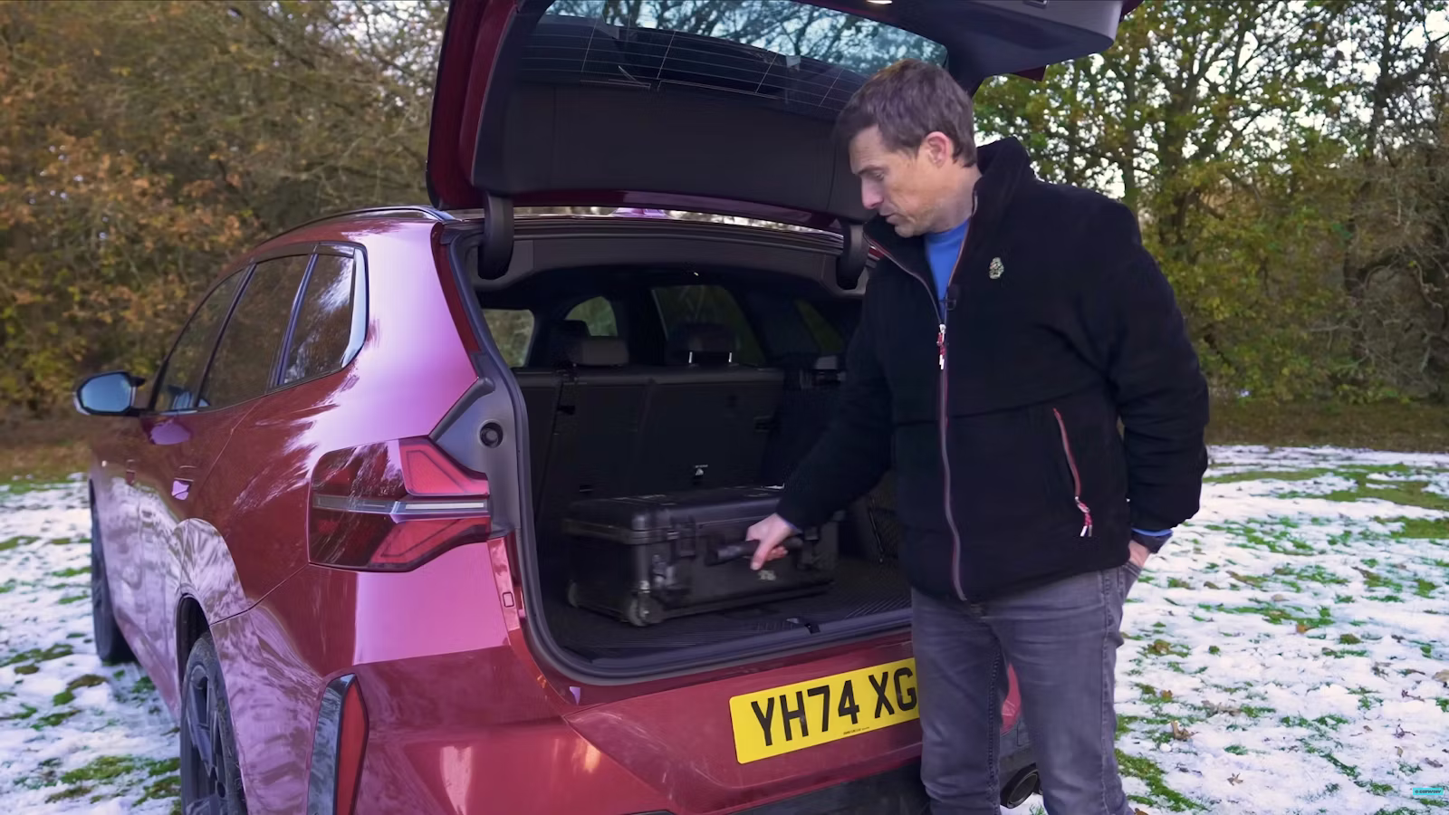 2024-BMW-X3-boot-Mat-Watson