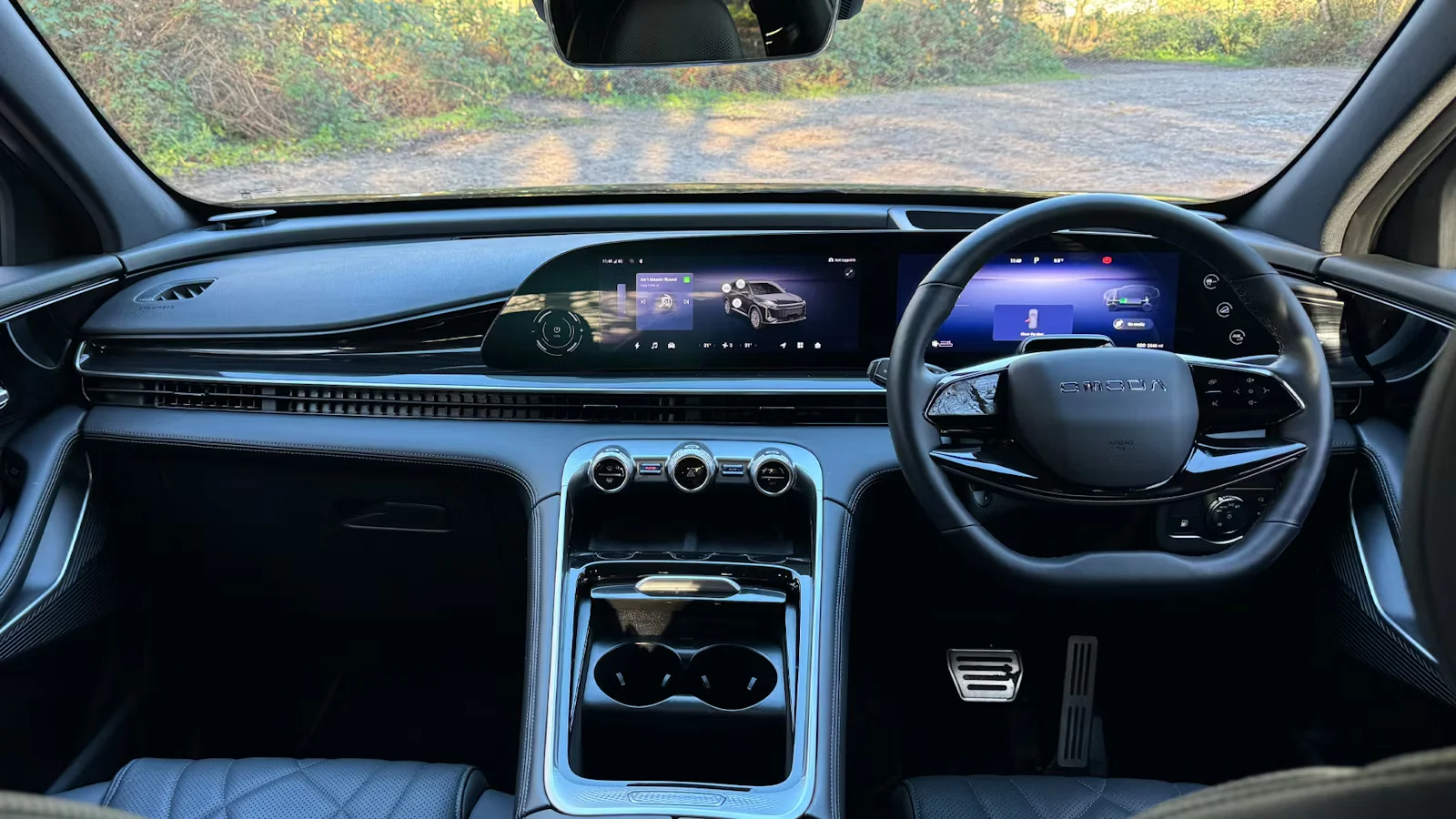 2025-Omoda-9-inteior