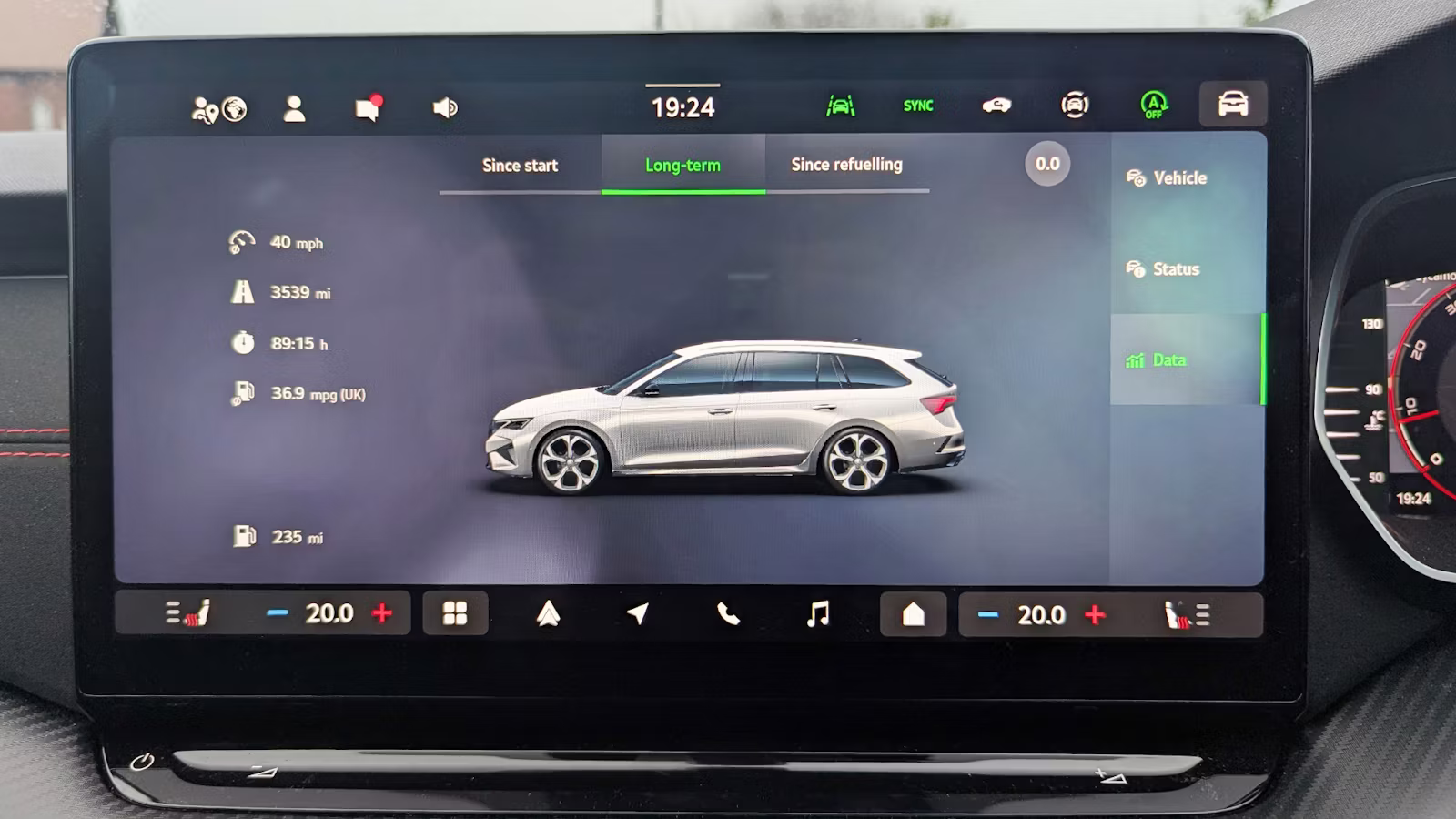 2025-Skoda-Octavia-vRS-Estate-economy-1