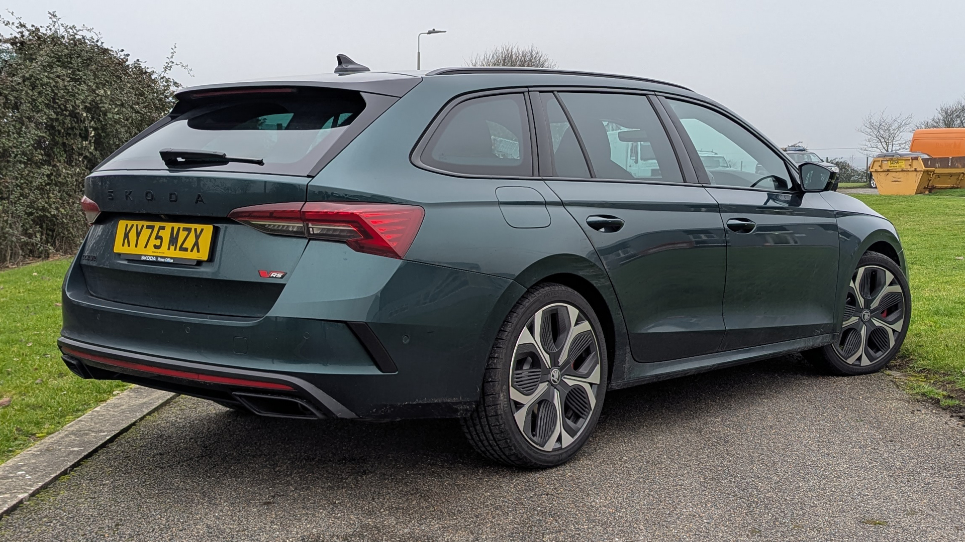 2025 Skoda Octavia vRS rear quarter