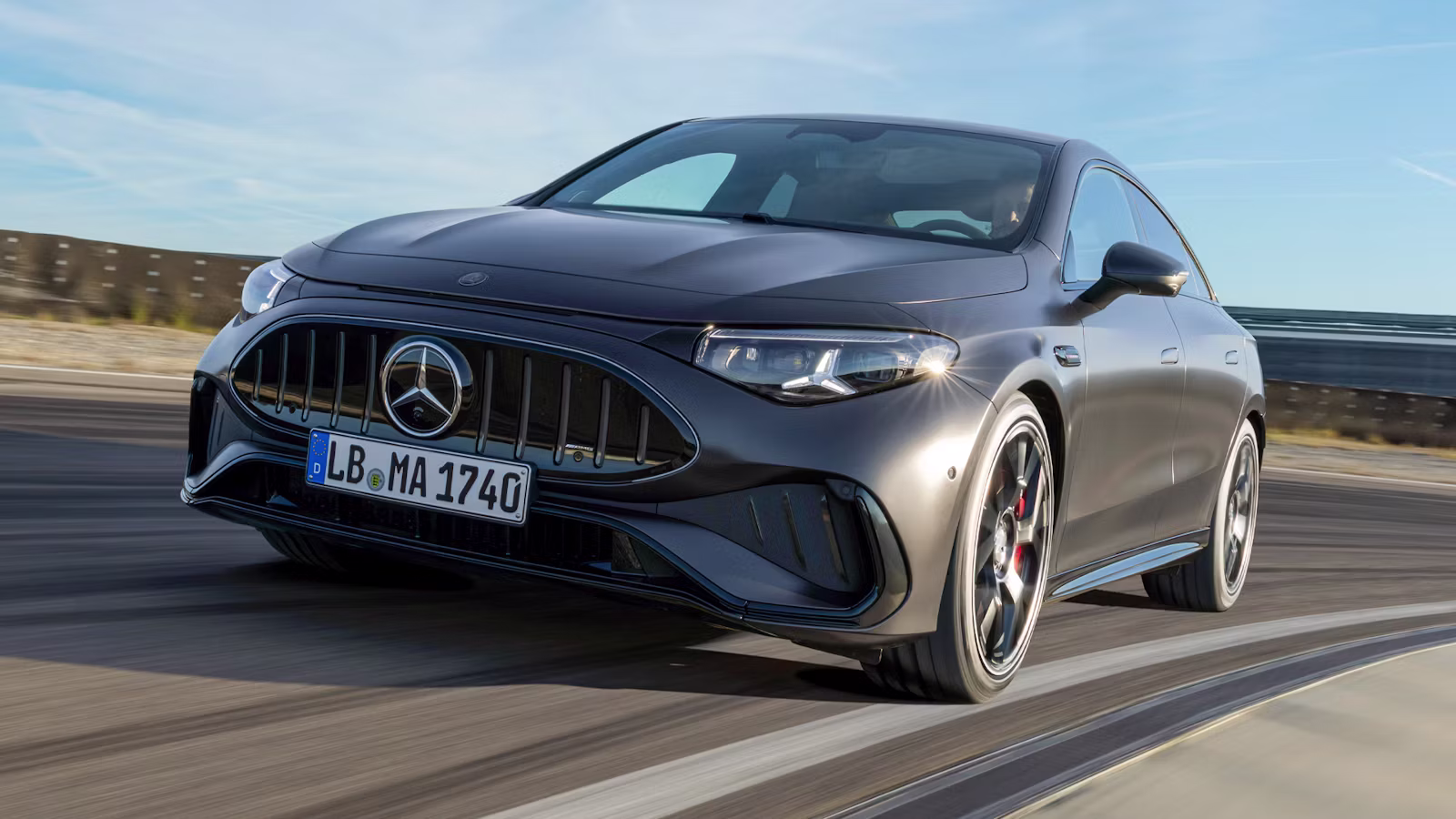 2026-Mercedes-AMG-CLA-45