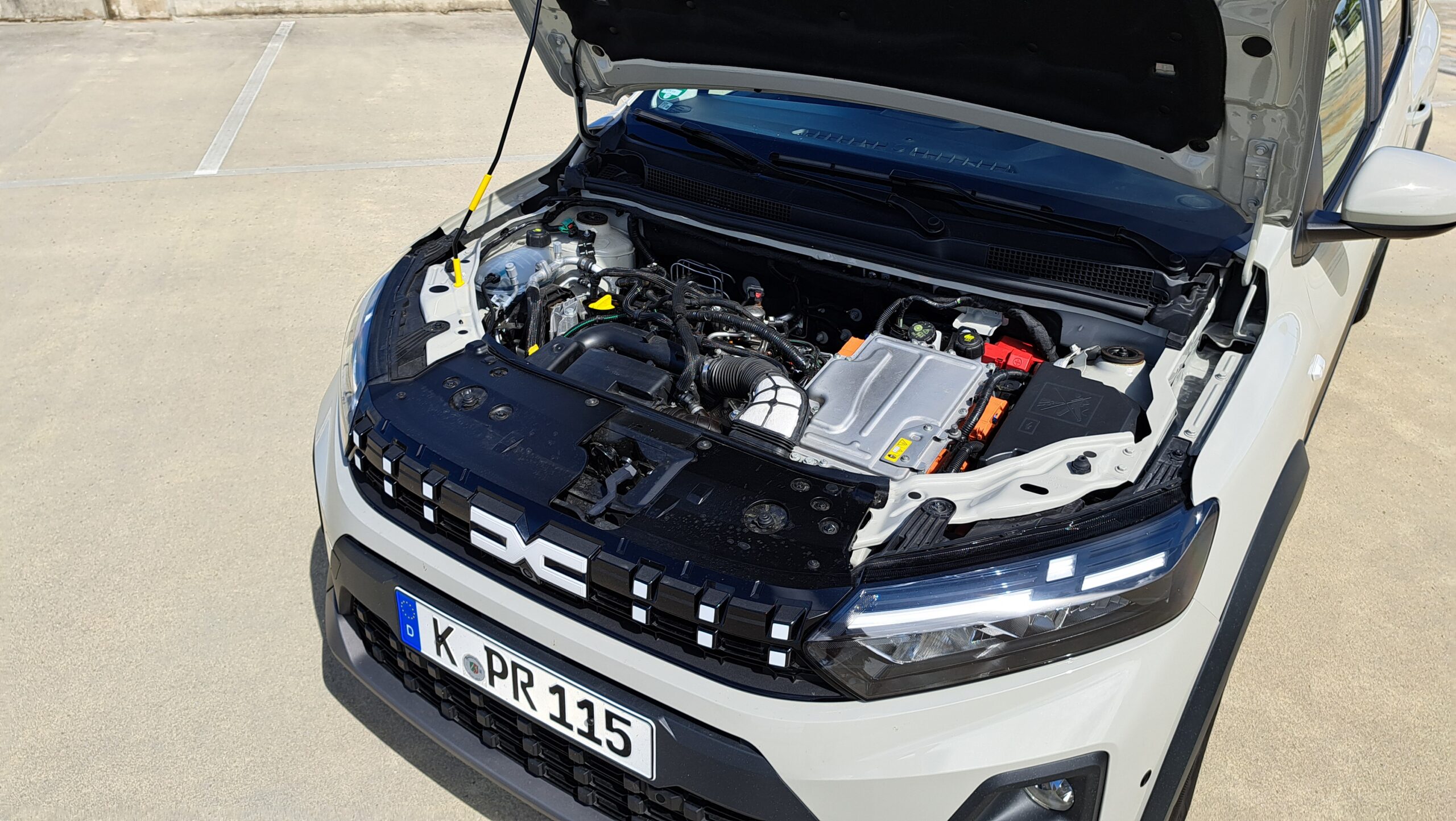 Dacia Jogger Hybrid 155 Motor