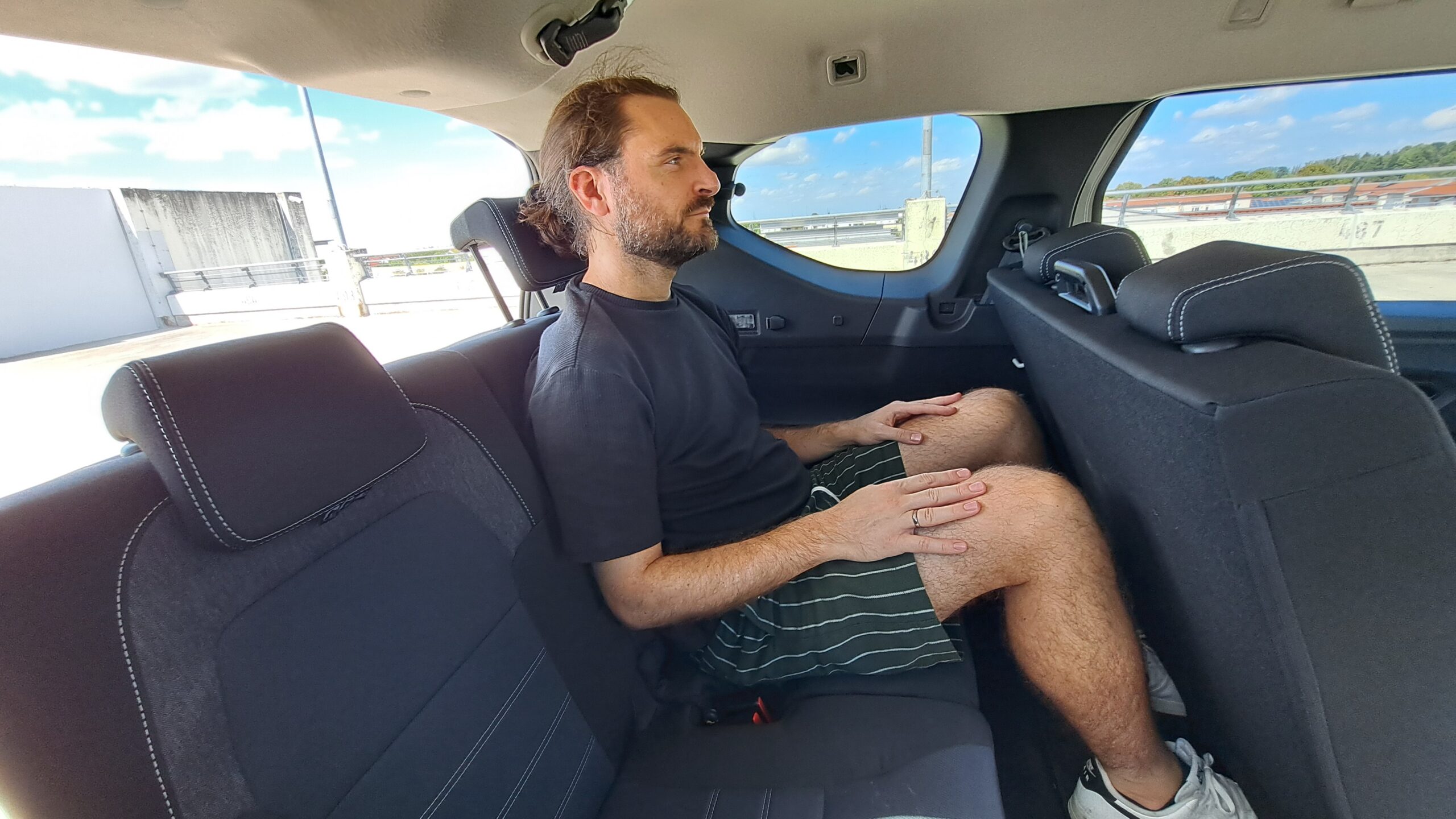 Dacia Jogger dritte Sitzreihe mit Cvetko Mijatov