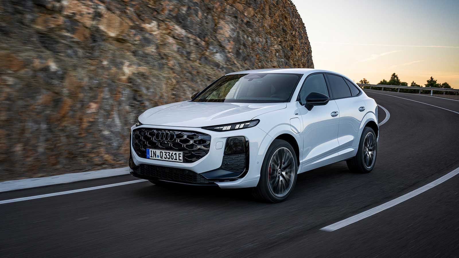 Audi-Q3-Sportback-Vorstellung-dynamisch