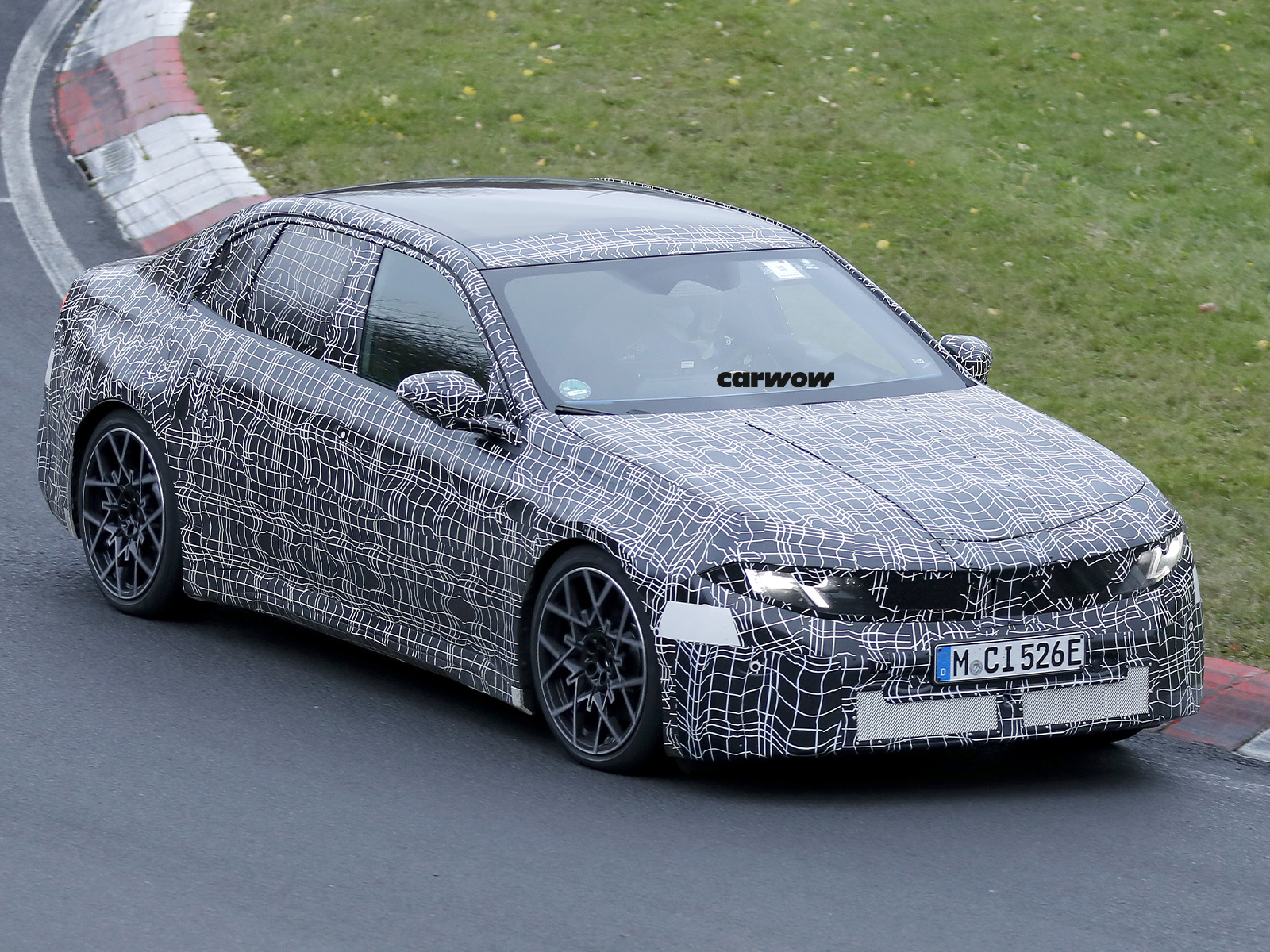 BMW i3 2026 auf Testfahrt