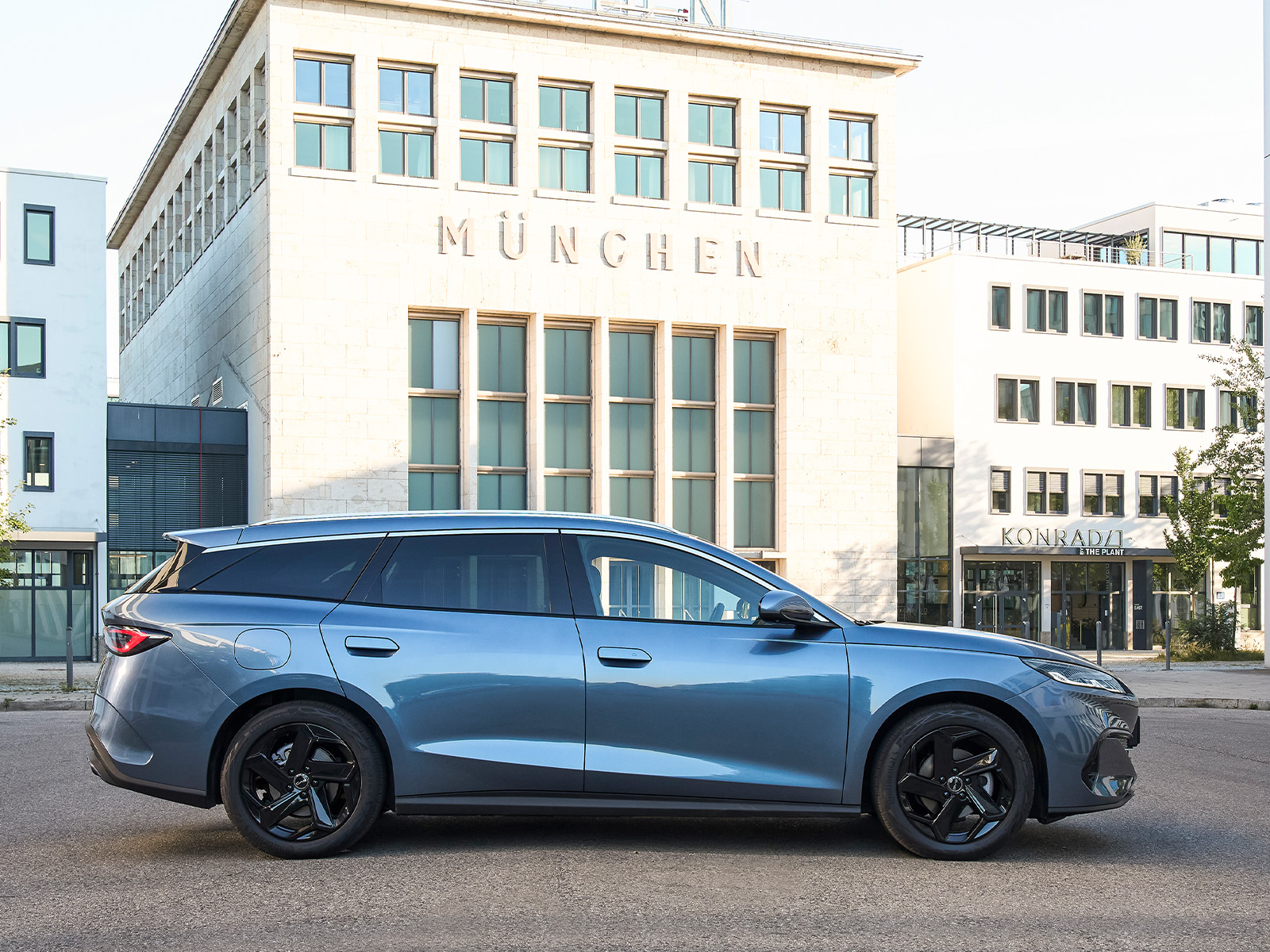 BYD Seal 6 DM-i Touring Vorstellung Seitenansicht