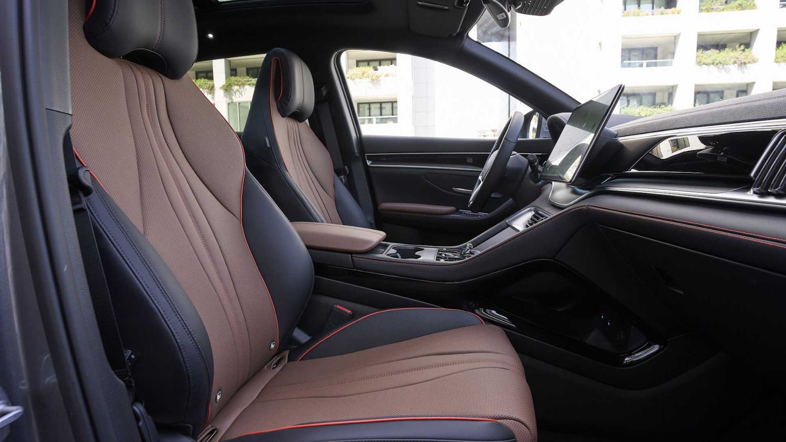 BYD-Seal-U-DM-i-Interieur2