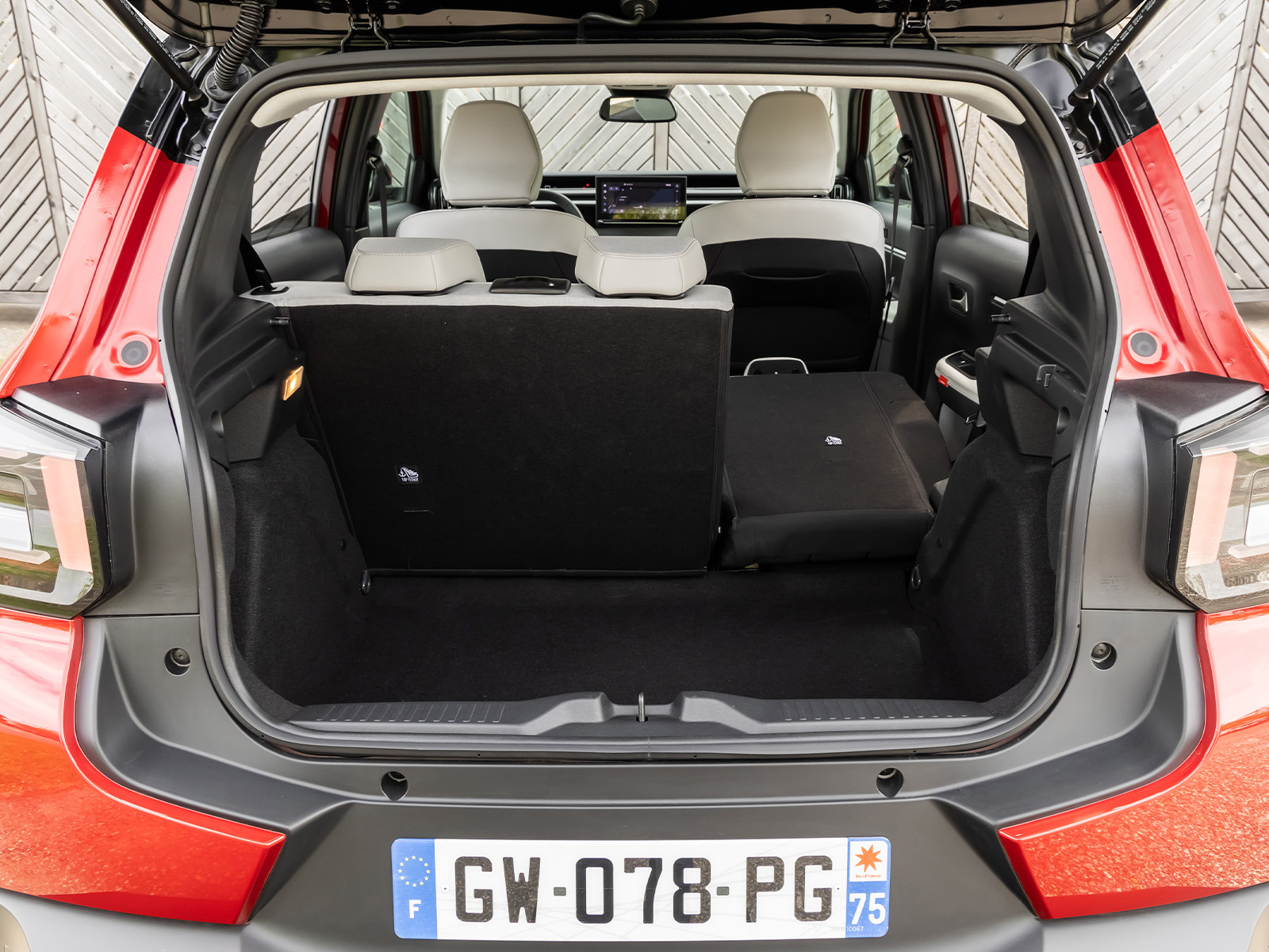 Citroen e-c3 rot Kofferraum