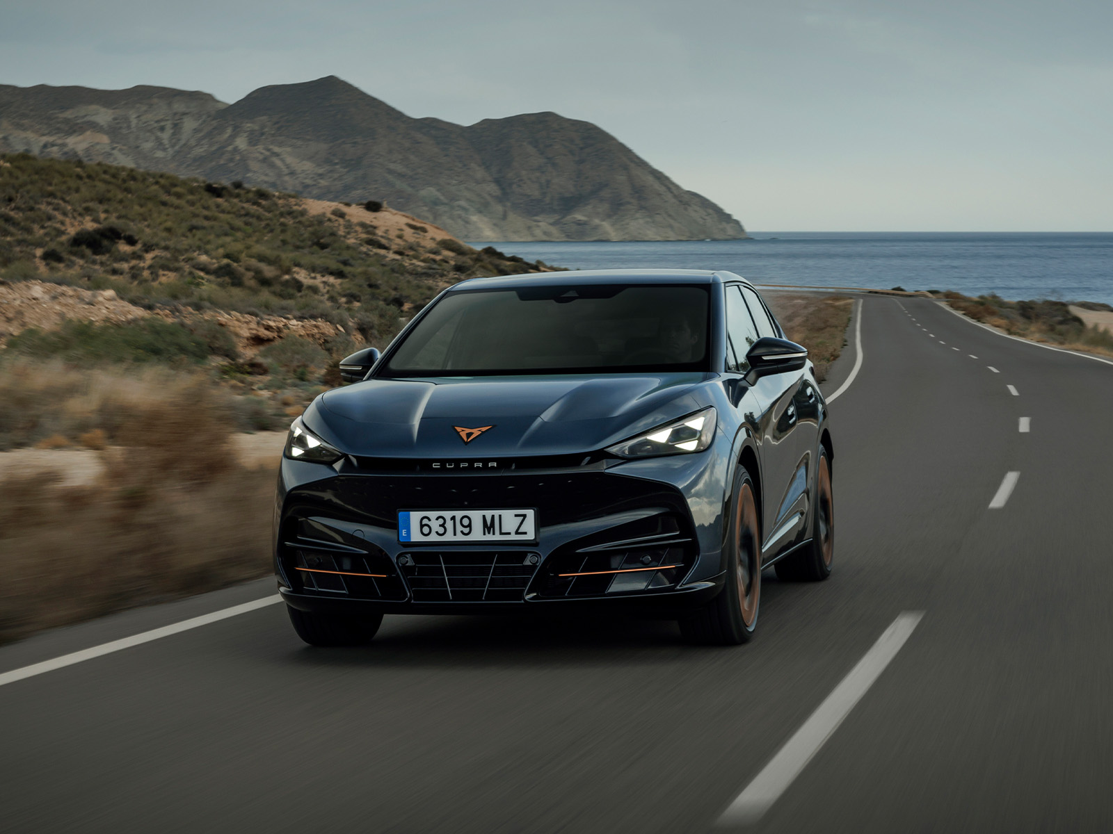 Cupra Tavascan dynamisch Frontansicht