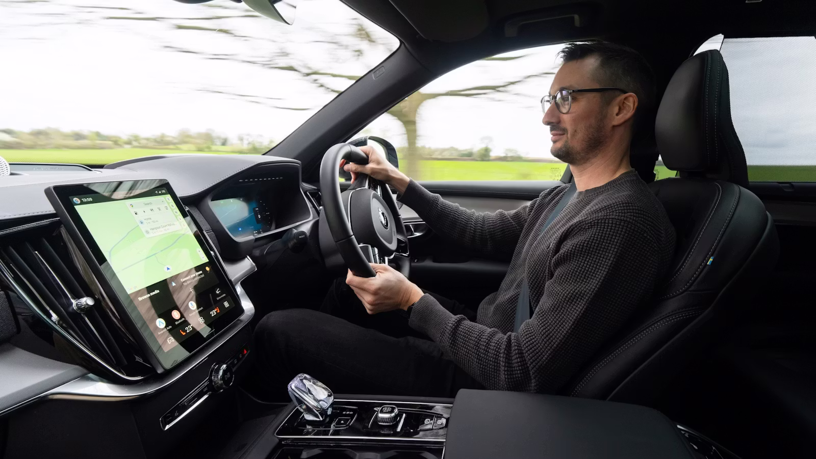 Darren-Cassey-Volvo-XC90-driving