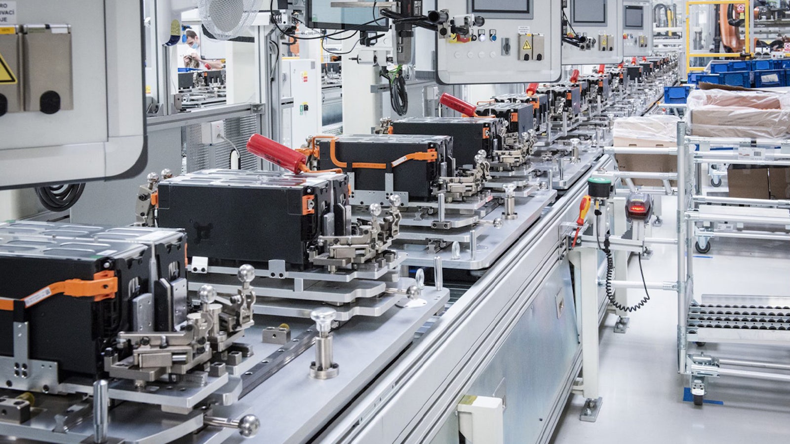 Battery production at Skoda