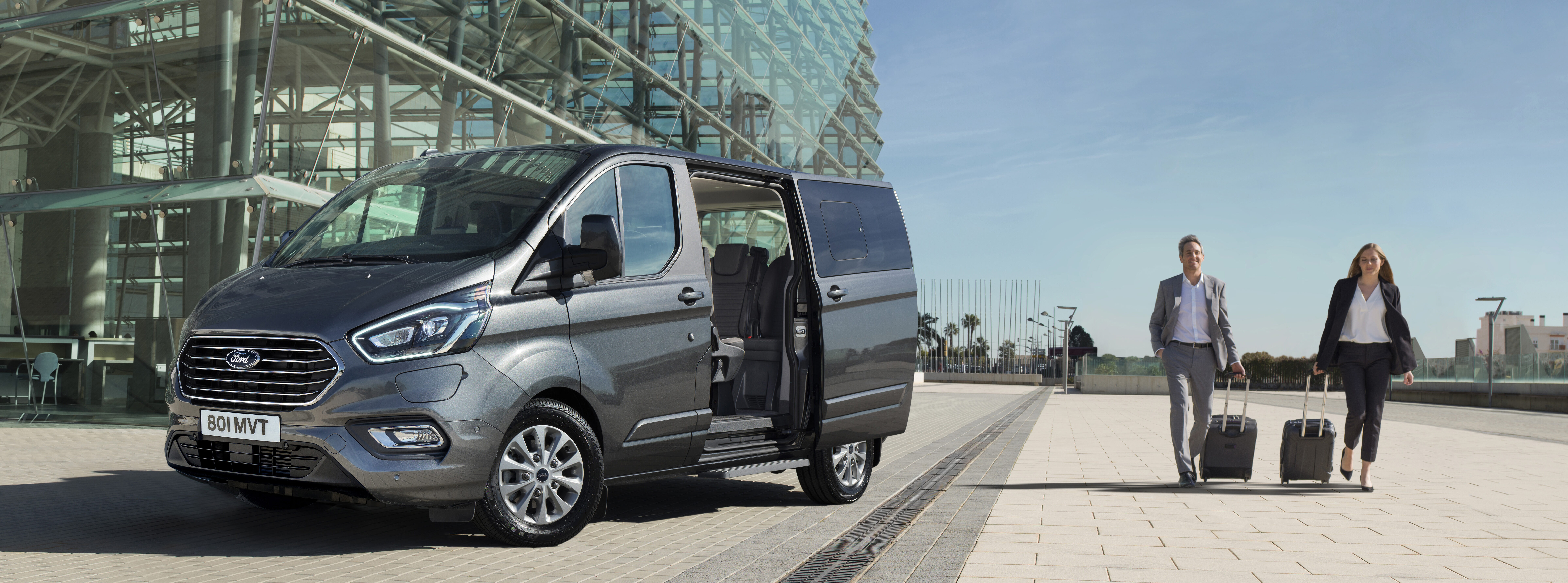 Transit Family Drive 2019: Tourneo Custom PHEV