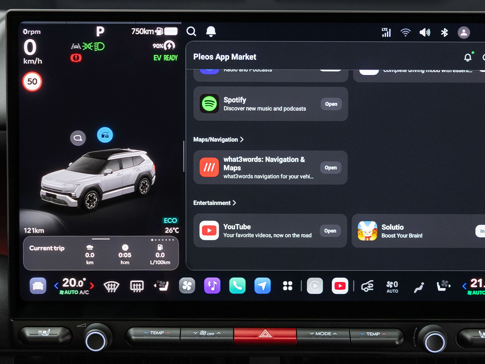 Hyundai Tucson Pleos Infotainment System