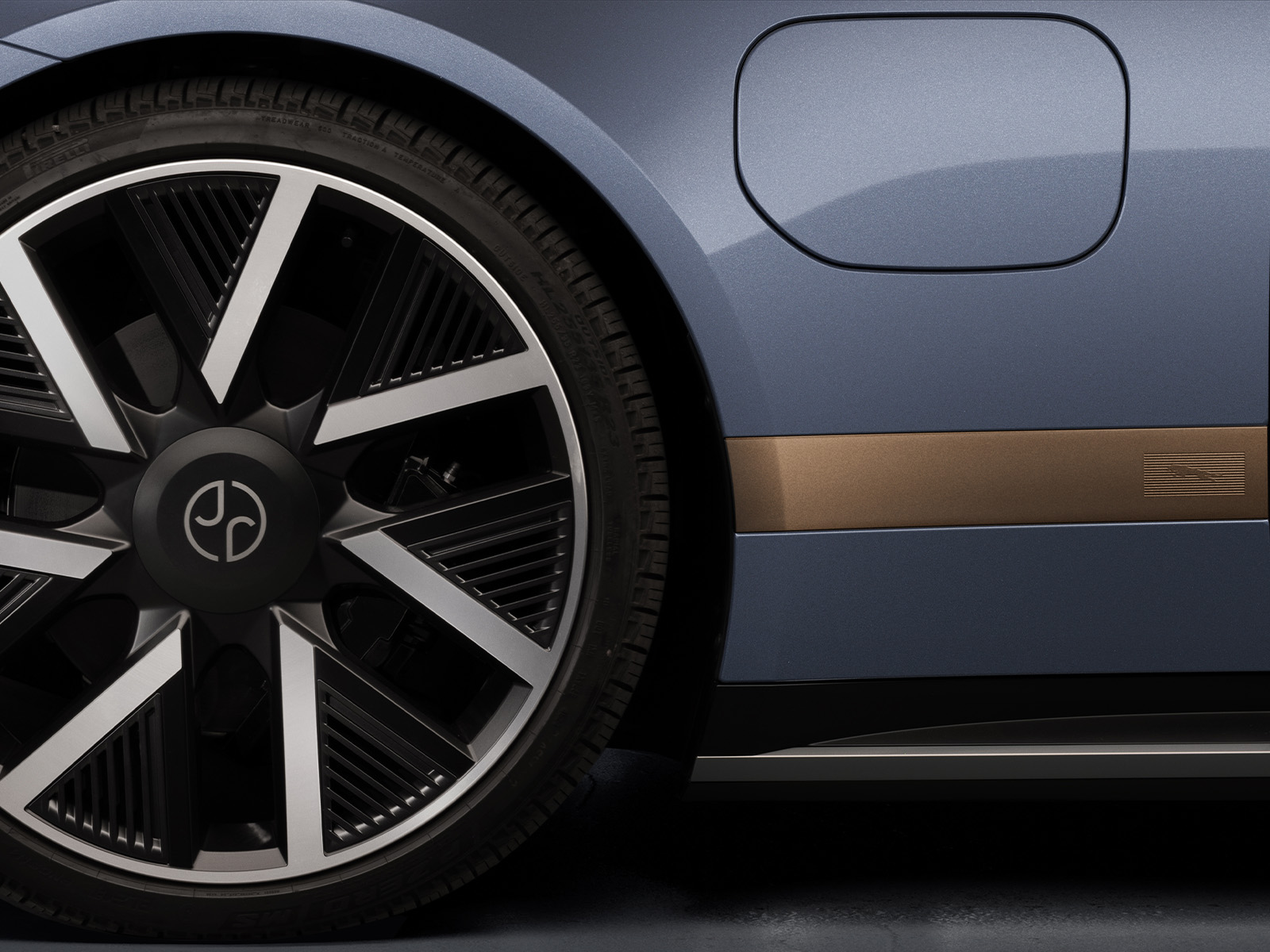 Jaguar Type 01 Vorstellung Logo Details Vorderrad
