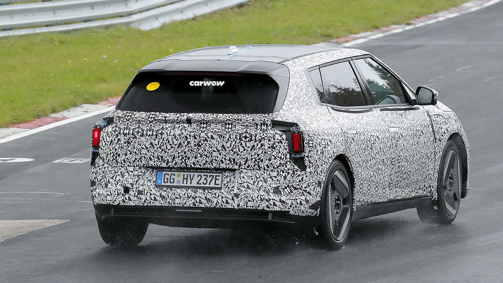 Kia Ev4 Ein Auto Zwei Formen Unser Erster Check Dieses Auto Ist Anders - 0zm4qbd