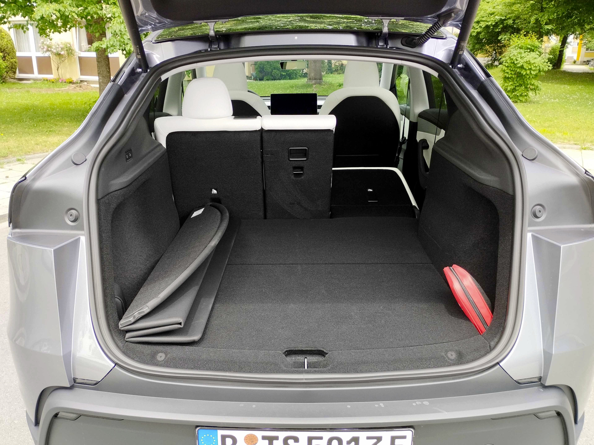 Tesla Model Y Kofferraum