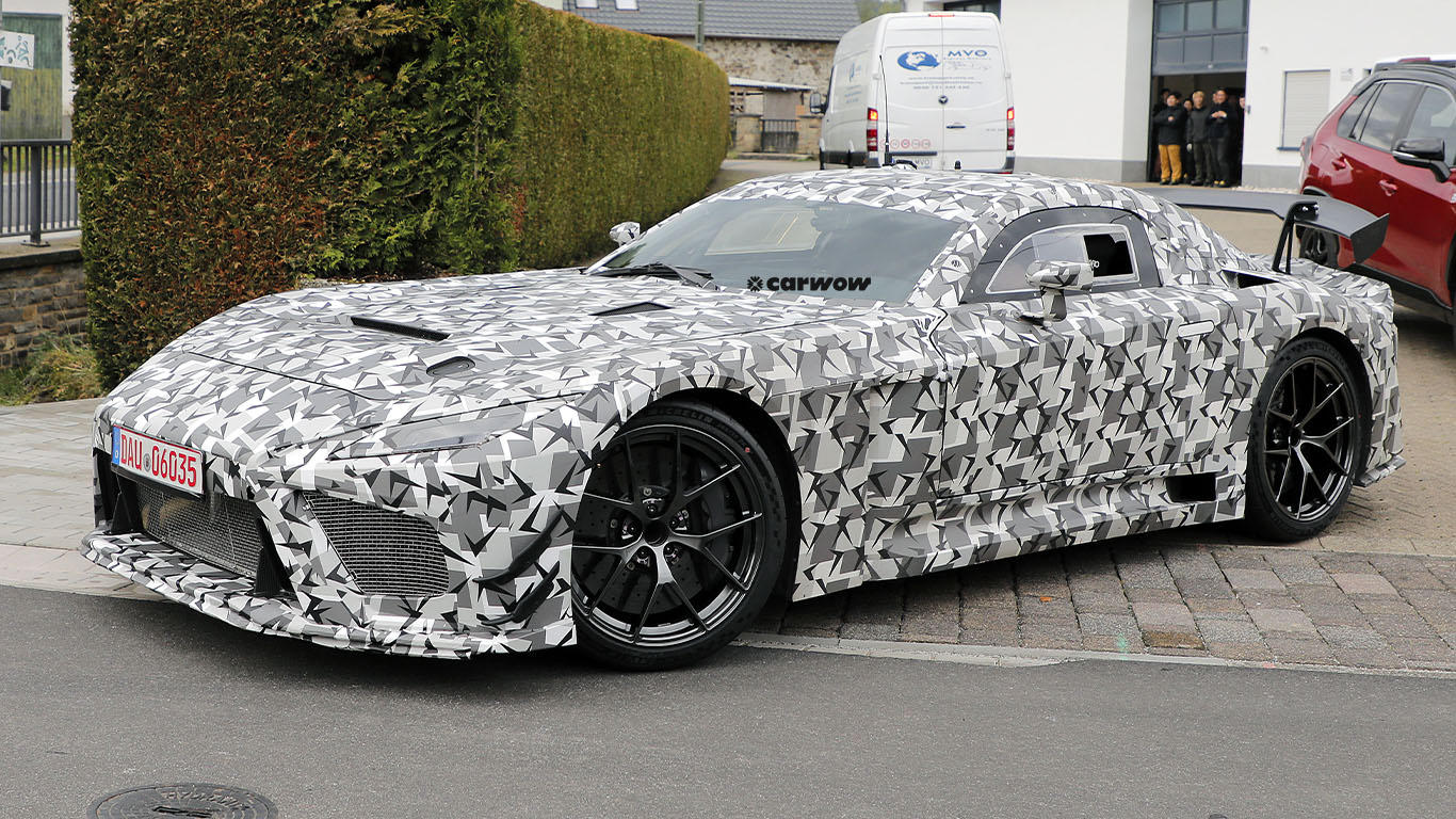 Lexus GT3 auf Testfahrt