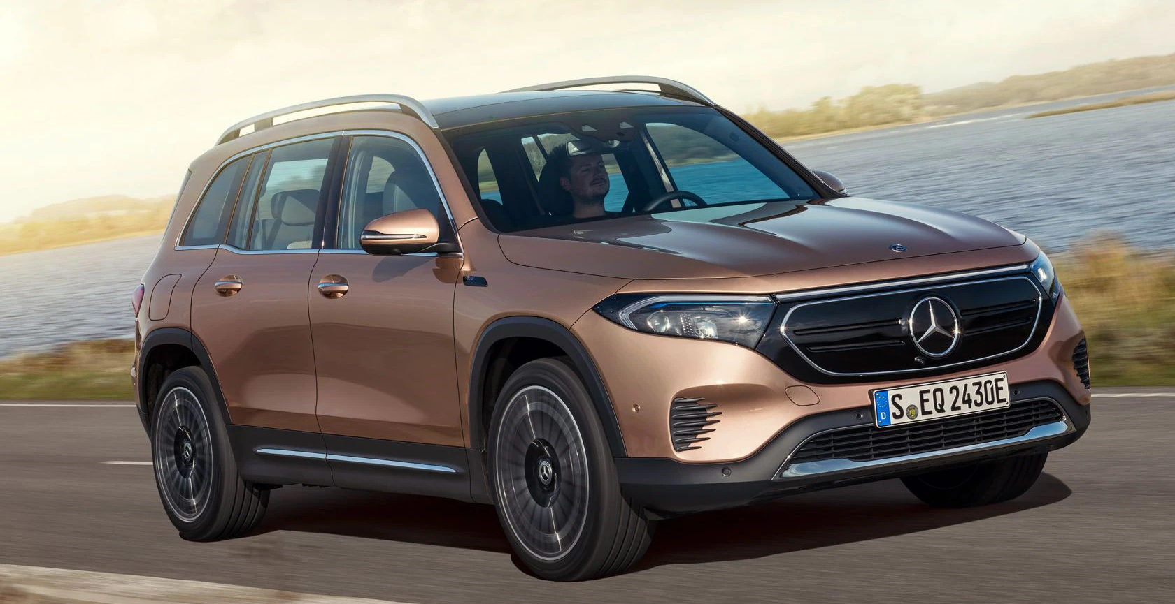 Mercedes EQB