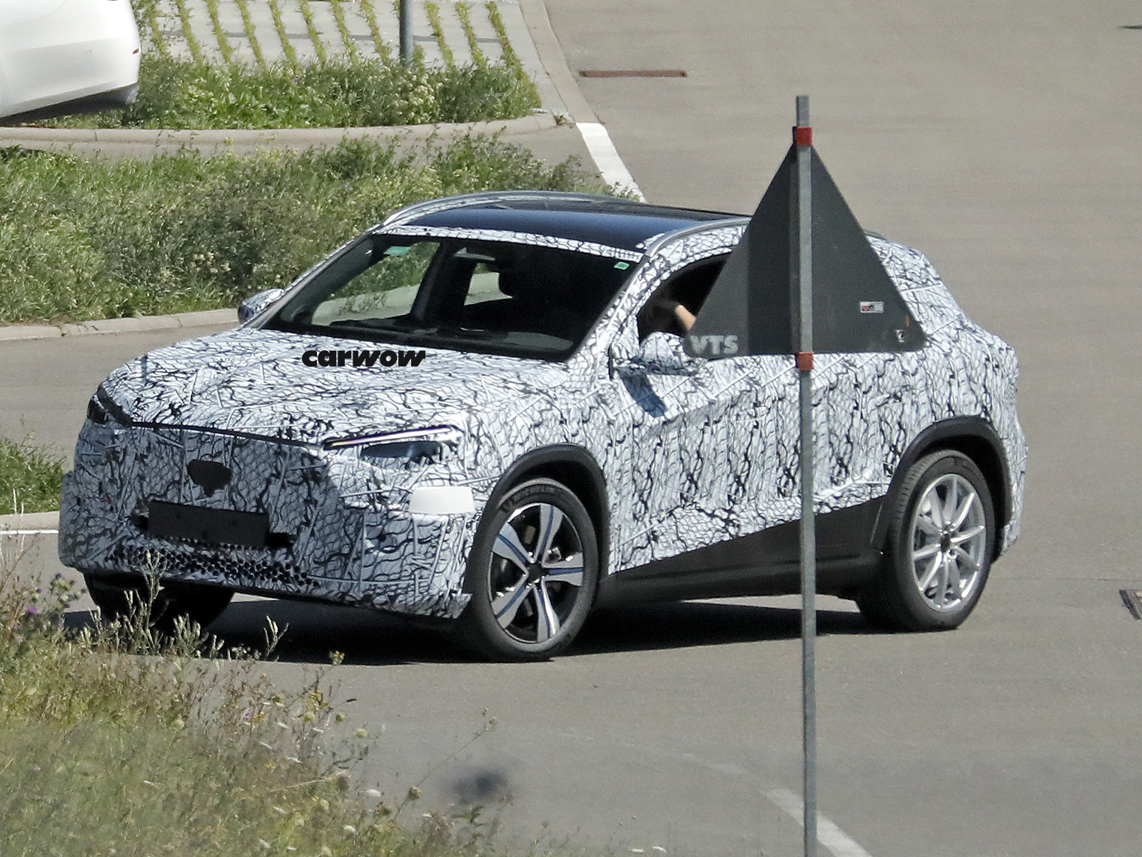 Mercedes GLA 2027 auf Testfahrt 3