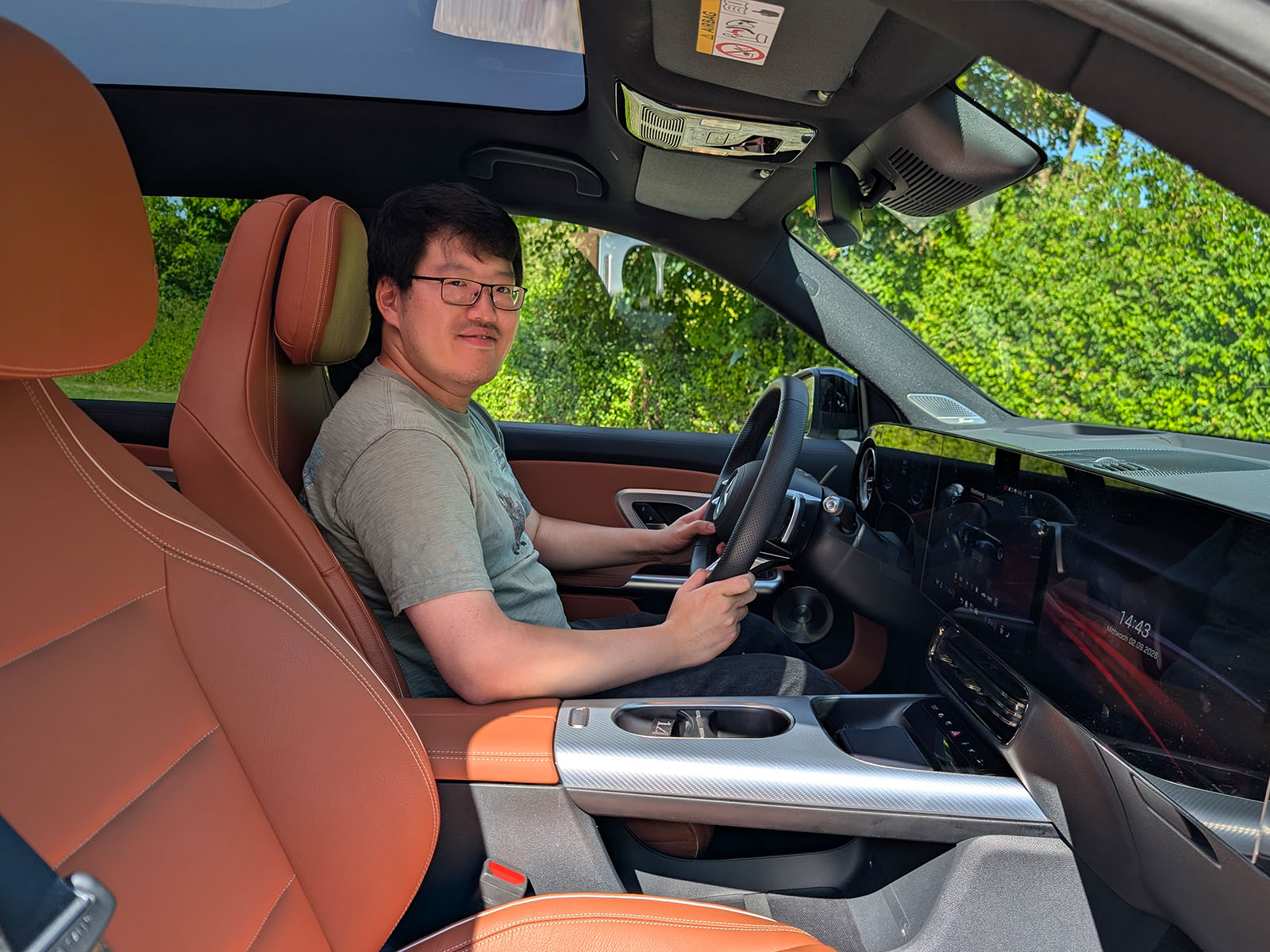 Mercedes GLB elektrisch Vordersitze Patrik Chen
