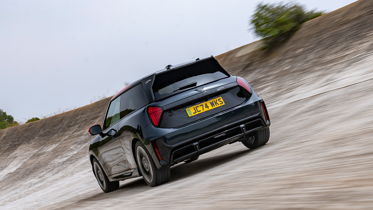 Mini John Cooper Works Electric Heckansicht