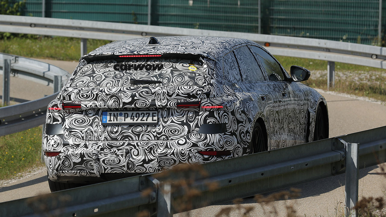 Audi RS6 Avant e-tron