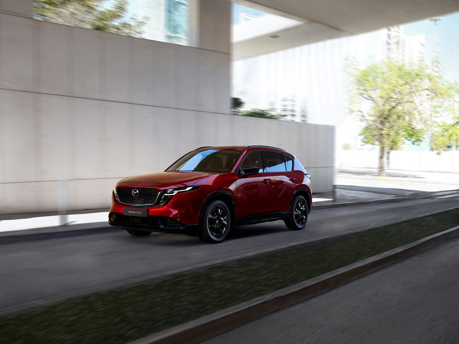 Neuer Mazda CX-5 2025 dynamisch Seitenansicht