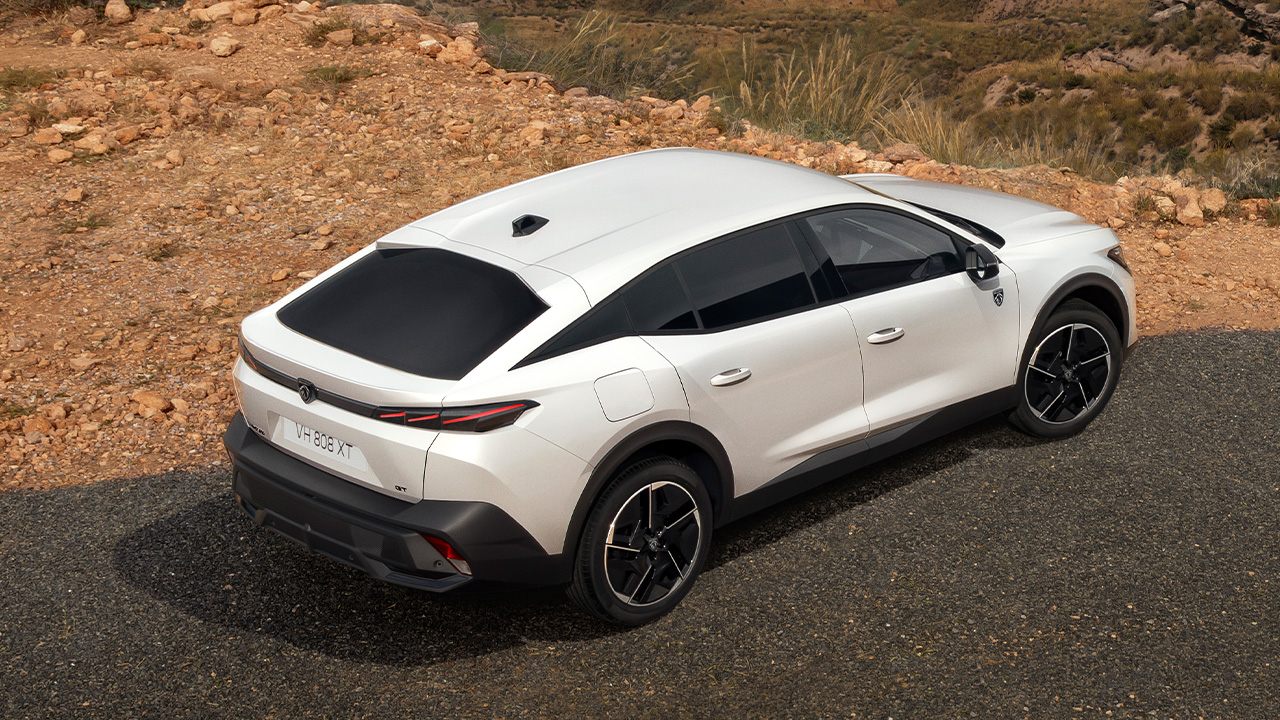 Peugeot E-408 Heckansicht