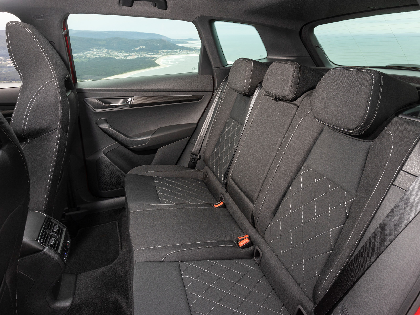 Skoda Karoq Sportline Rear