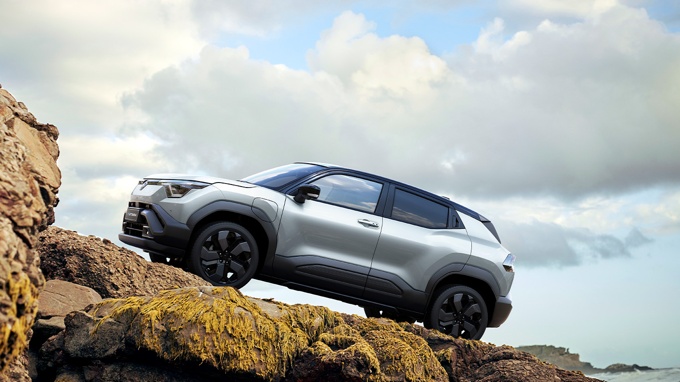 Suzuki eVitara im Gelände