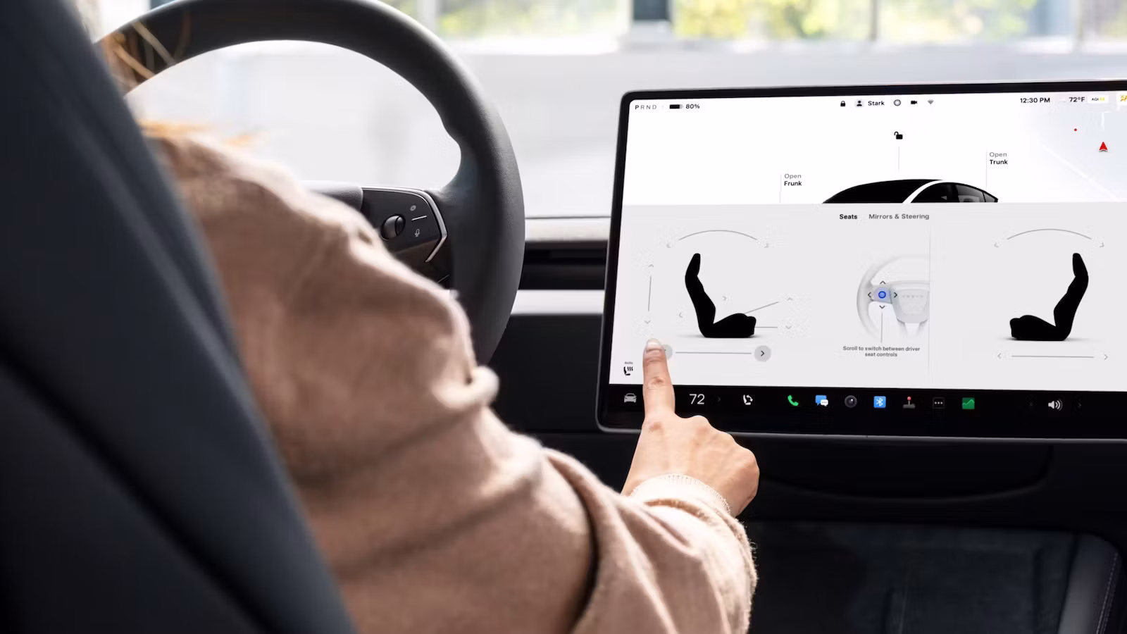 Tesla-model-3-standard-lhd-2026-touchscreen-1
