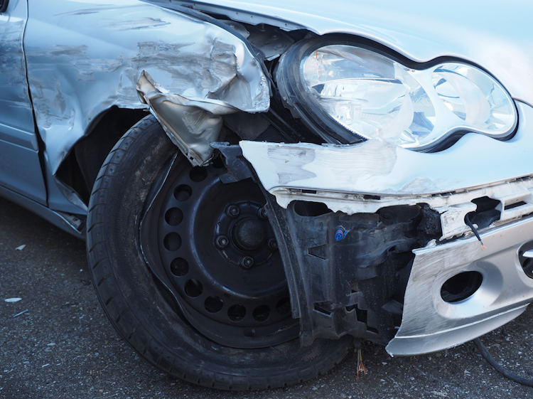 📝 Wann lohnt es sich, meinen Unfallwagen zu reparieren?