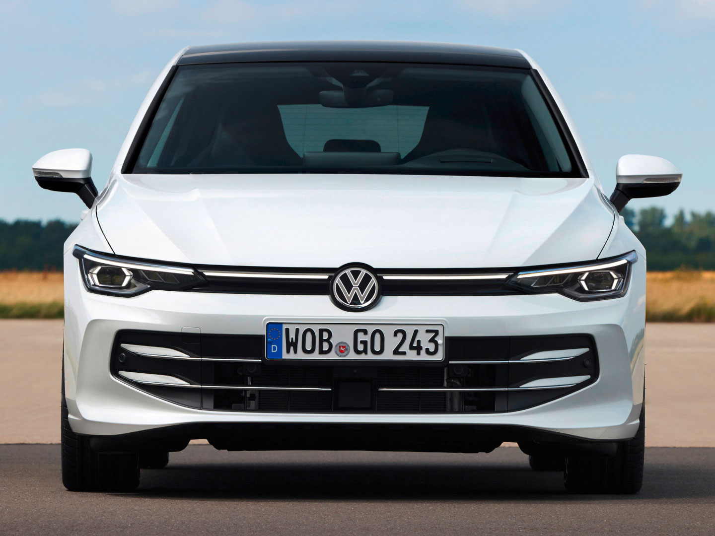 VW-Golf-Front