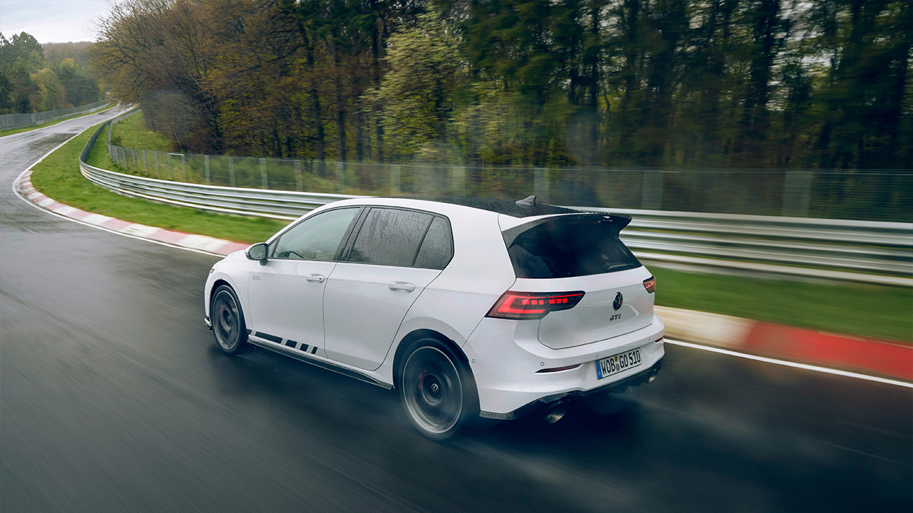 VW Golf GTI Clubsport auf dem Nürburgring
