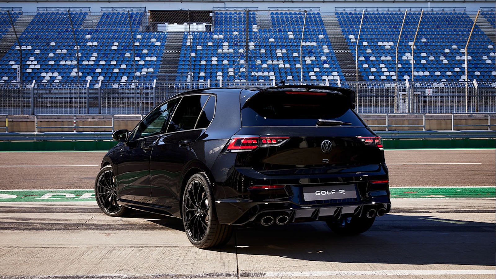 VW Golf R Black Edition