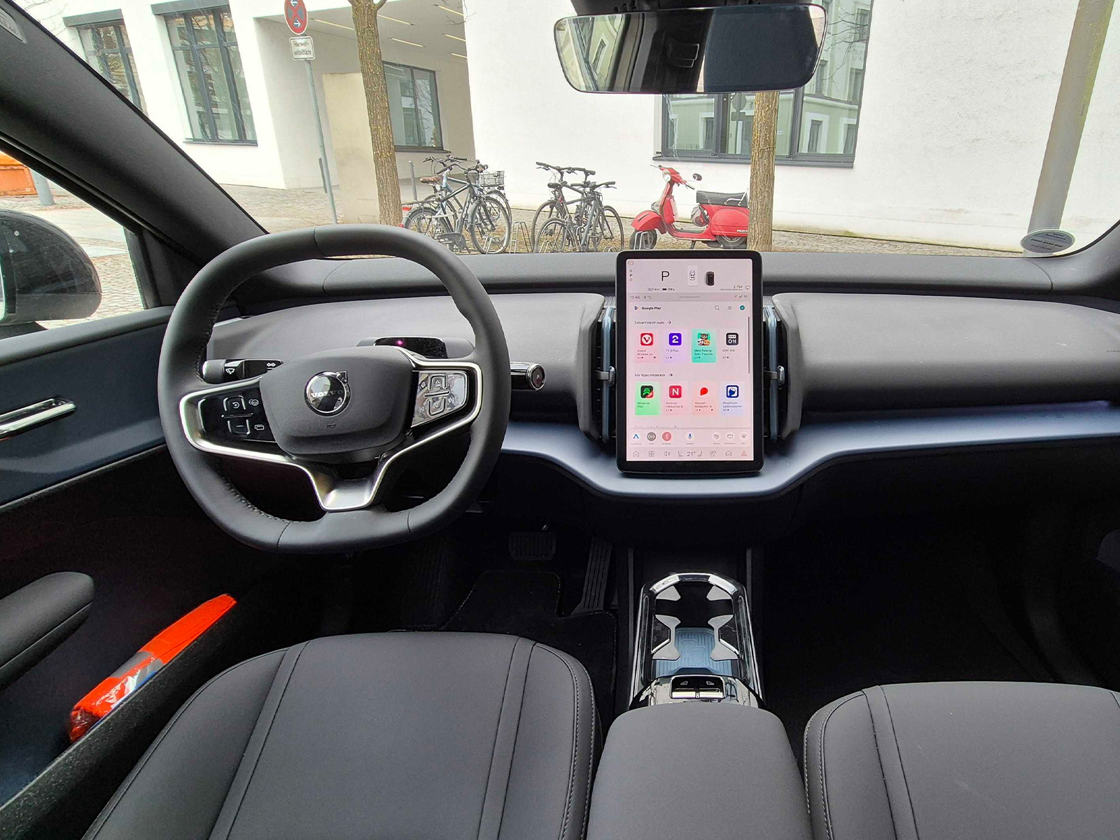 Volvo EX30 Langstrecke Cockpit