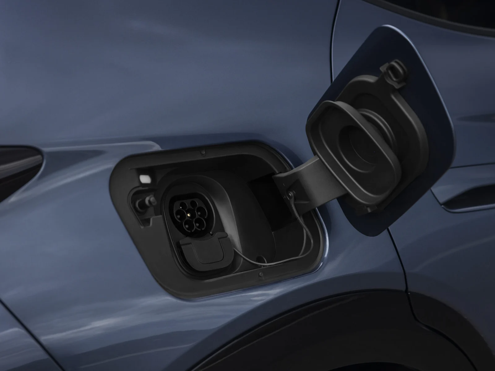 Cupra Tavascan Ladedeckel