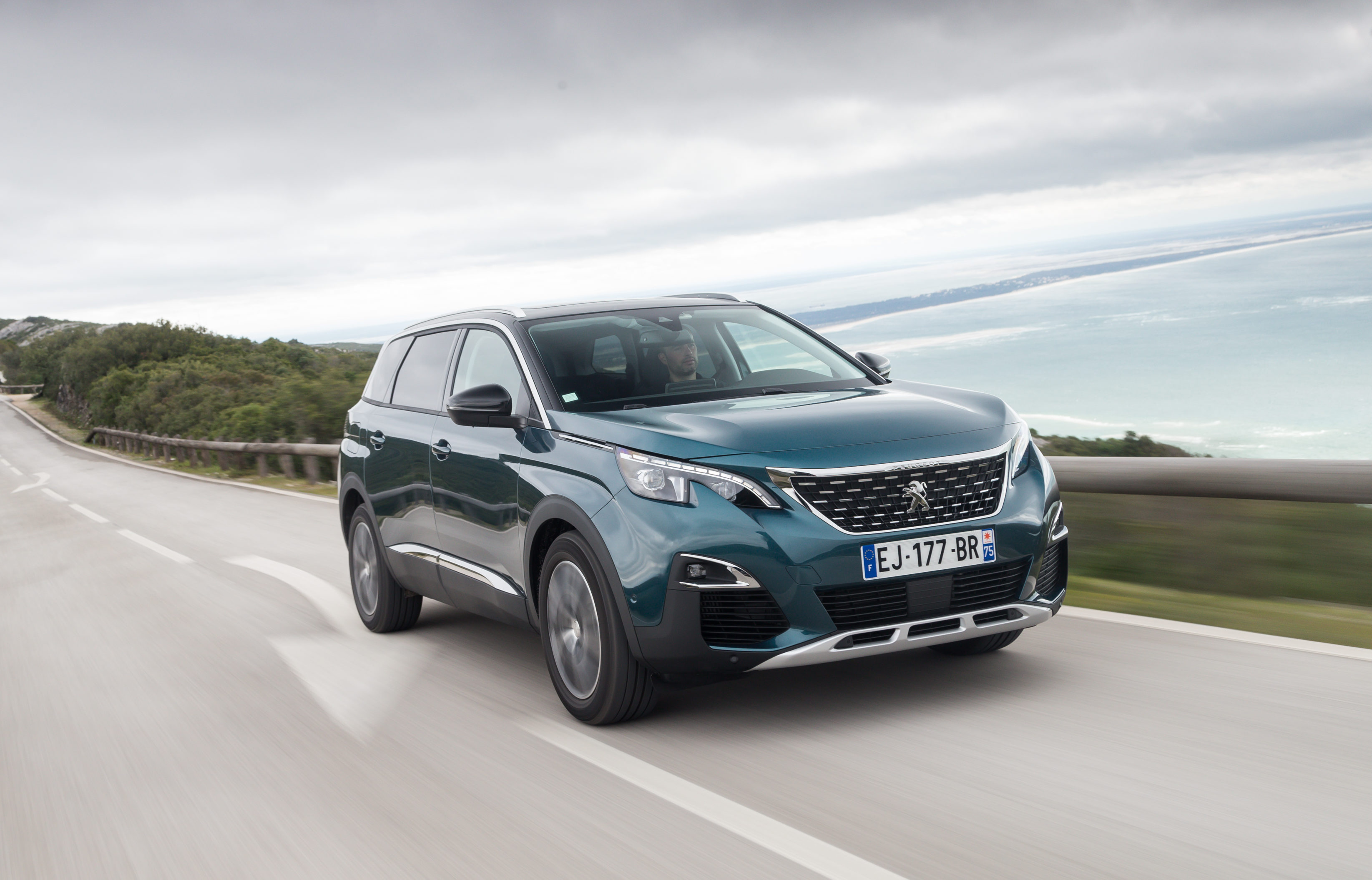 Peugeot 5008 Test Technische Daten Preis Carwow De