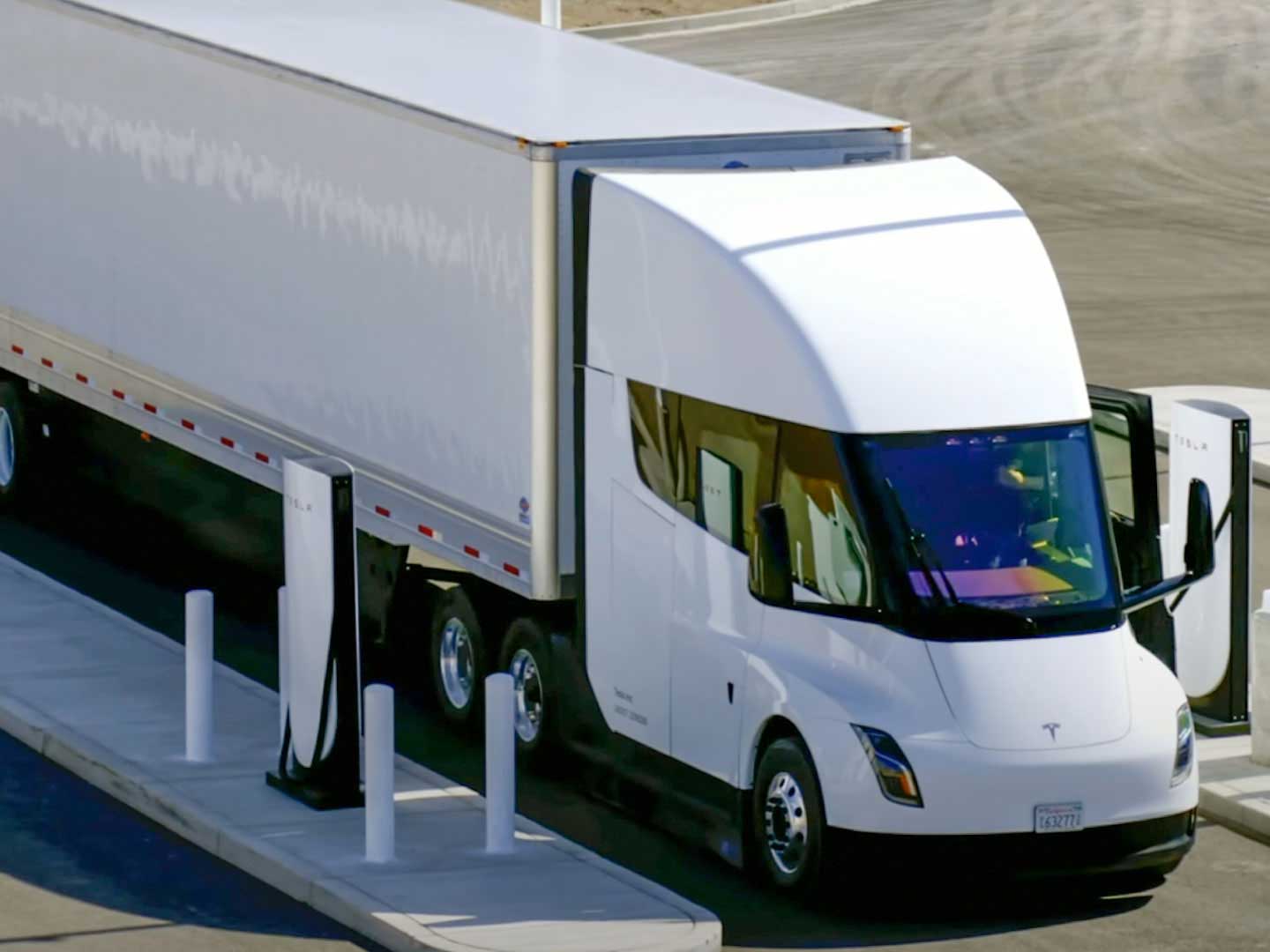 tesla-semi-megawatt-charging-1